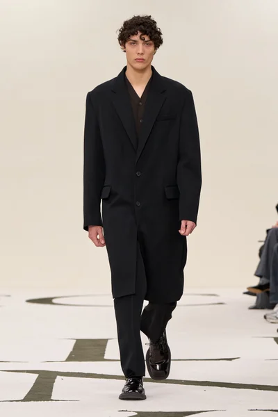 Look 37